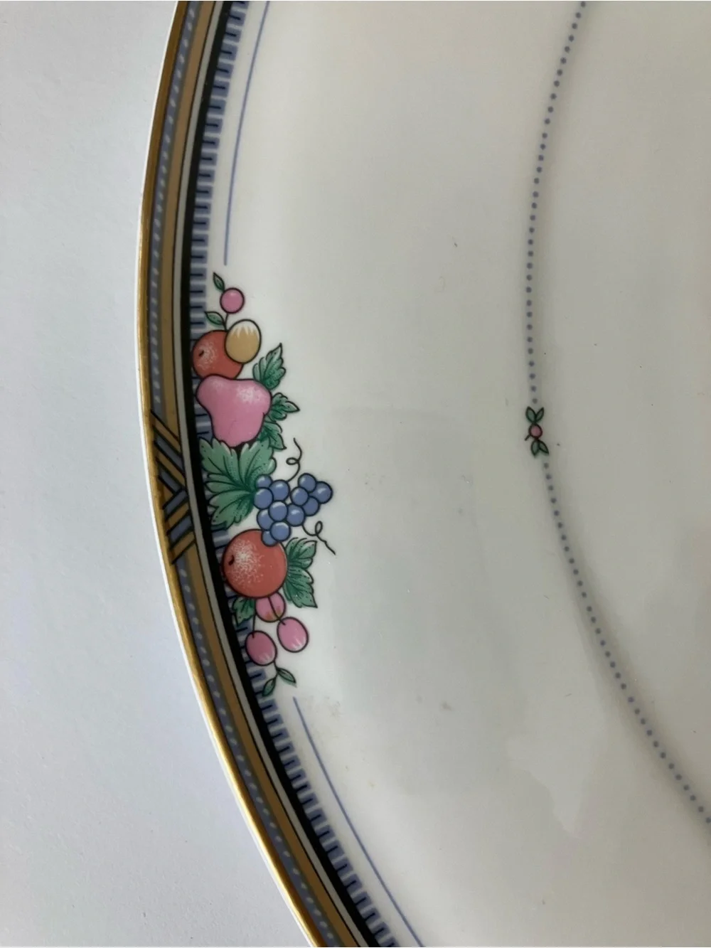 Cream Dinner Plate with Pink Fruit Motif and Gold Trim
